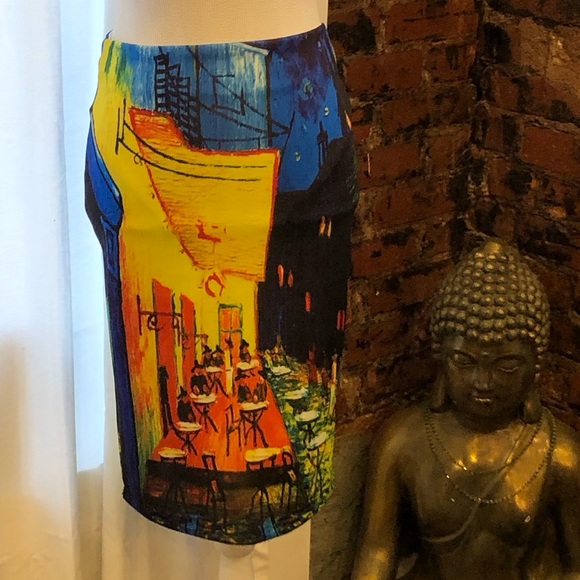 Dresses & Skirts - Pencil skirt with vibrant color print